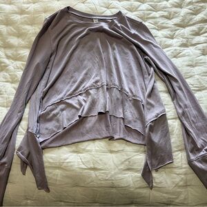 Women's Lavender Long Sleeve Athletic Top